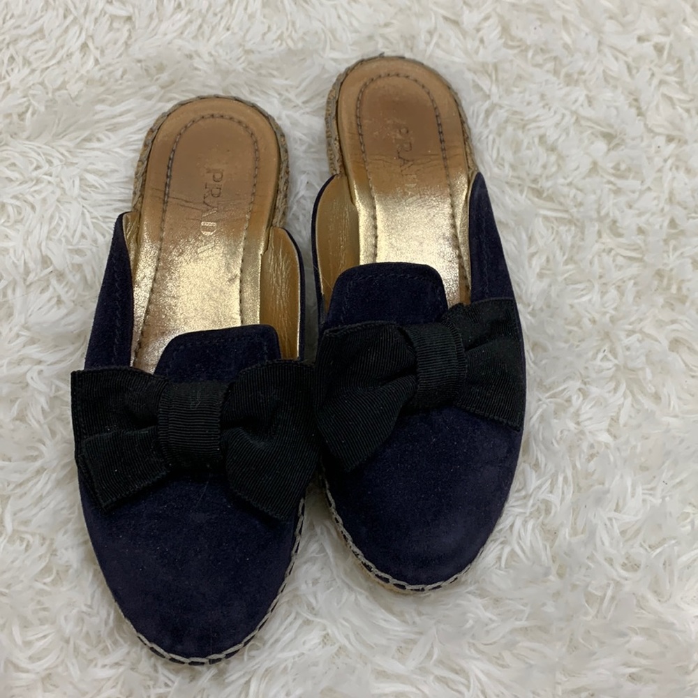 Prada slides